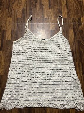 Maurices White lace detail Stripped tank top womens Size Medium Y2K